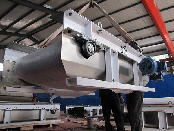 永磁自卸式除鐵器