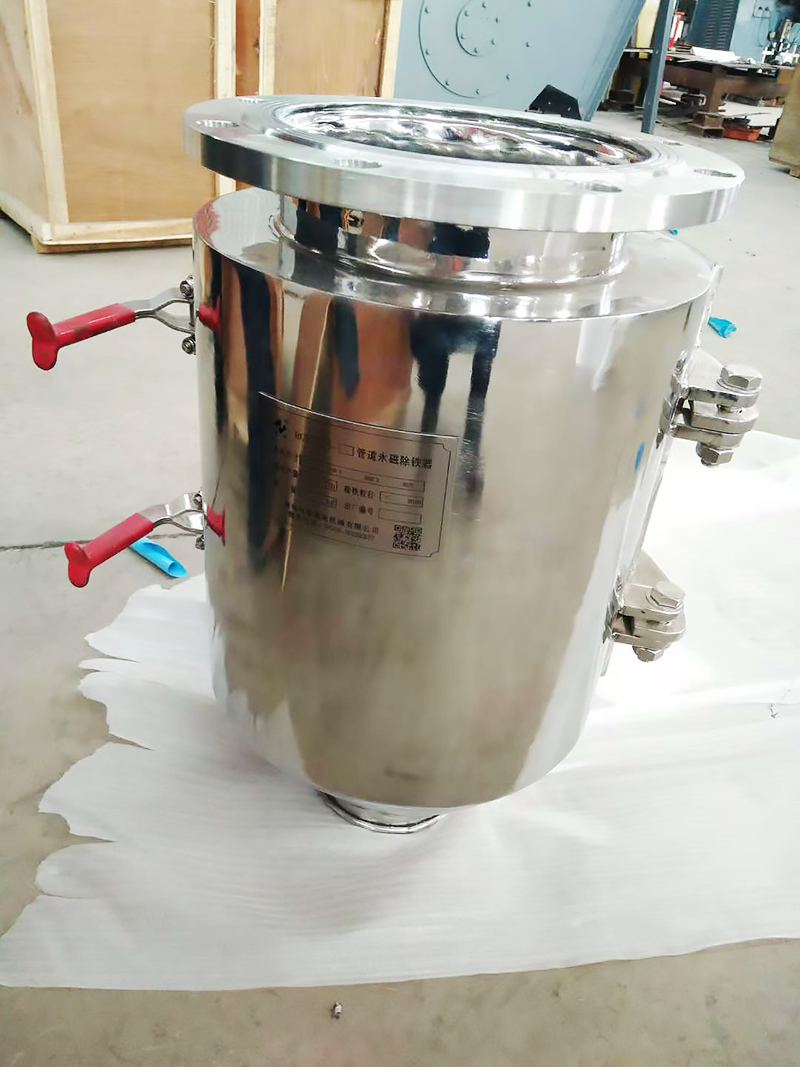 強(qiáng)磁管道式除鐵器